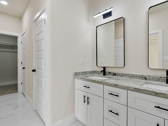 Building Photo - Build Equity While Leasing - Lease and Own from Day One!