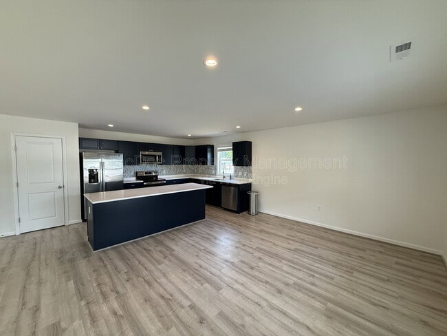 Building Photo - 990 Ebb Tide Dr