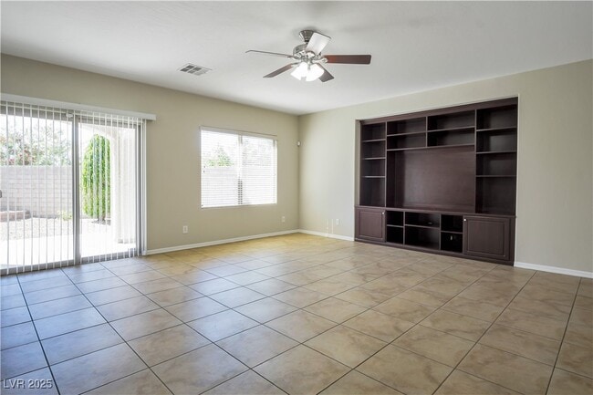 Building Photo - 11925 Orense Dr