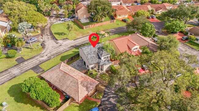 Building Photo - 11335 SW 74th Ln