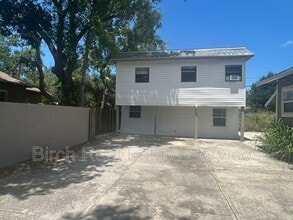Building Photo - 1725 Preston St S