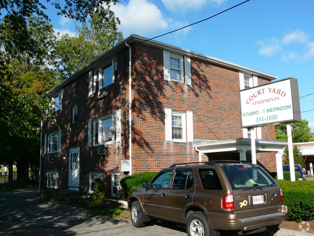 Building Photo - 307 Washington St