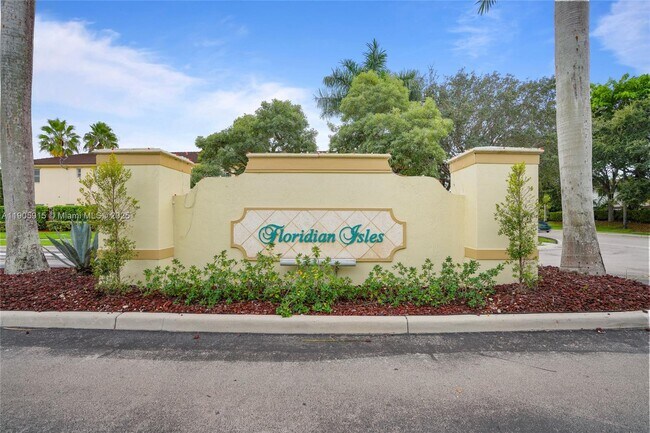 Building Photo - 4129 NE 26th St