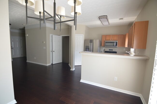 Building Photo - 514 Blossom Way