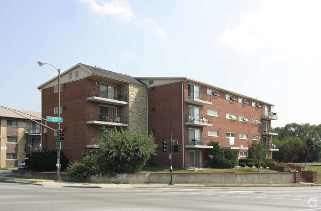 Primary Photo - Columbus Tower