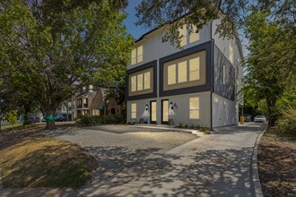 Building Photo - 3315 S University Dr