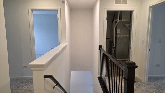 Building Photo - 246 Cooney Wy