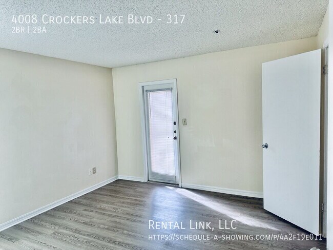 Building Photo - 4008 Crockers Lake Blvd