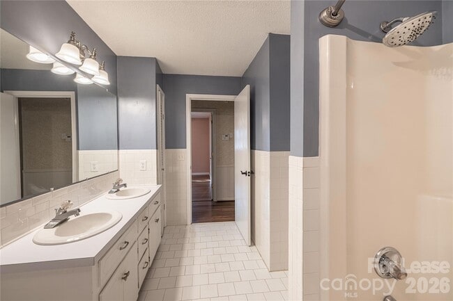 Building Photo - 24752 Kates Dr