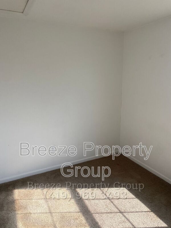 Building Photo - 510 Hope St
