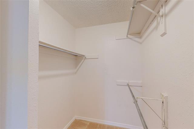 Building Photo - 1912 N Irving Heights Dr