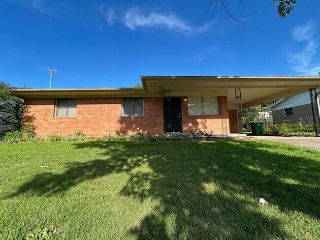 Primary Photo - 5205 Nelbrook Dr