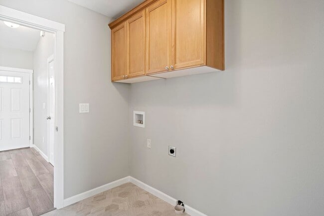 Building Photo - 1004 Brandon Way