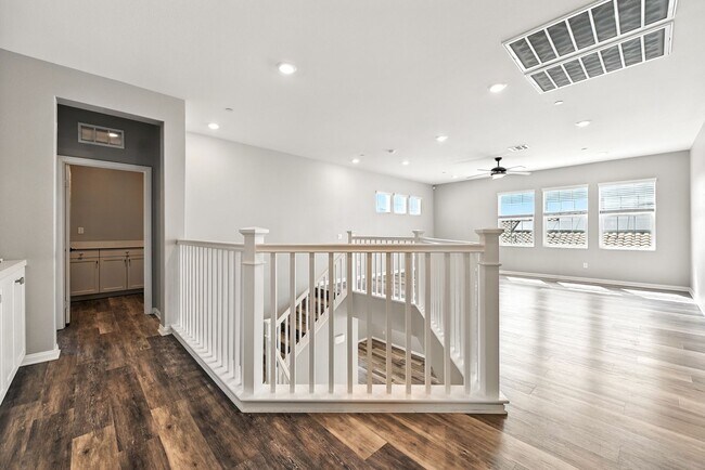 Building Photo - 3459 Aspen St