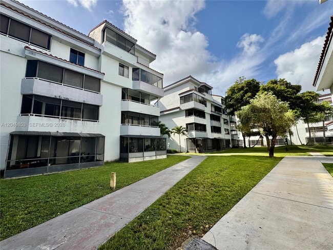 Building Photo - 8215 SW 152nd Ave