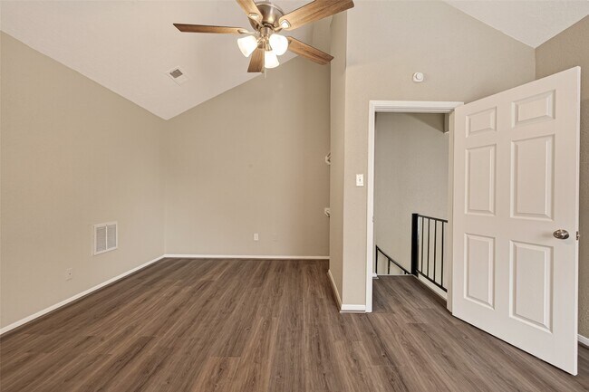 Building Photo - 12239 W Village Dr