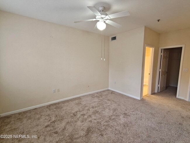 Building Photo - 10075 GATE N Pky