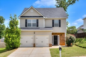 Building Photo - 476 Lory Ln