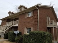 Building Photo - 6218 Robinhood Ln NW