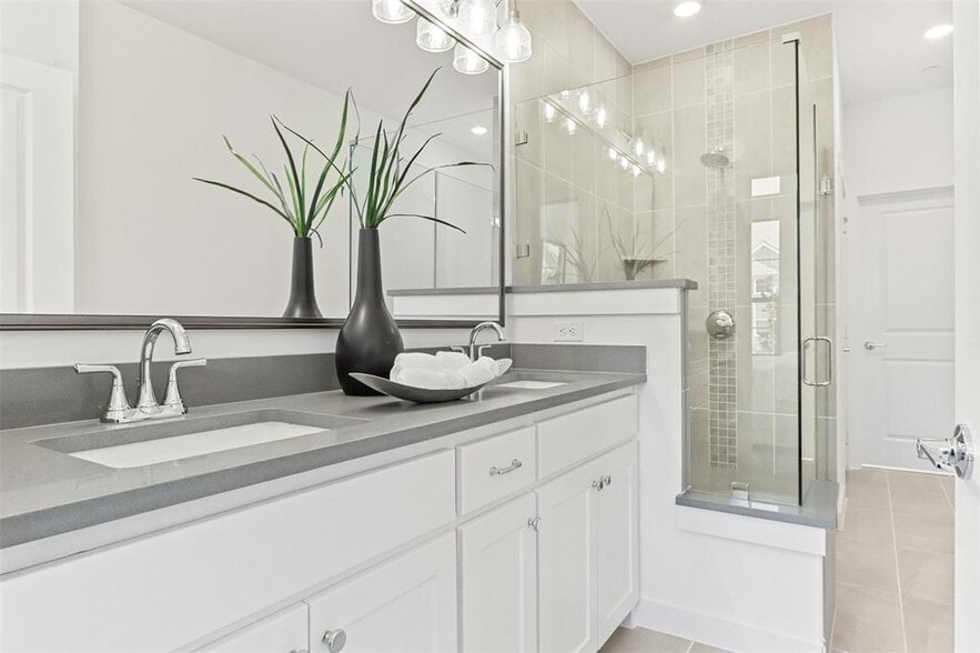 Building Photo - 2621 Chablis Dr