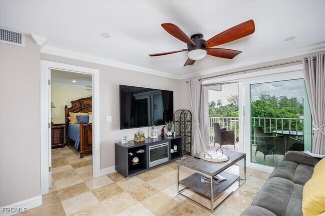 Building Photo - 2885 Palm Beach Blvd