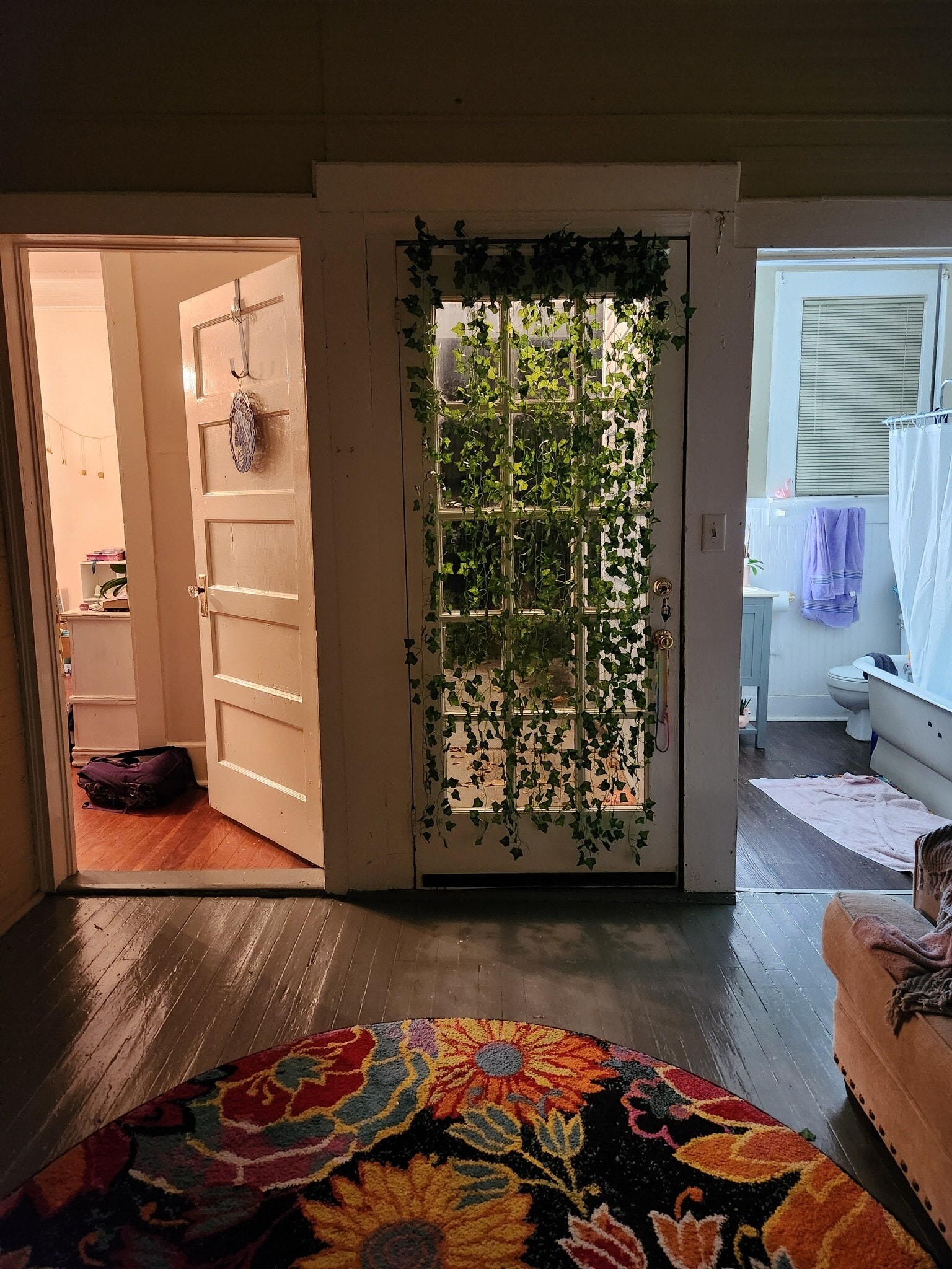Entry - 2511 Napier Ave