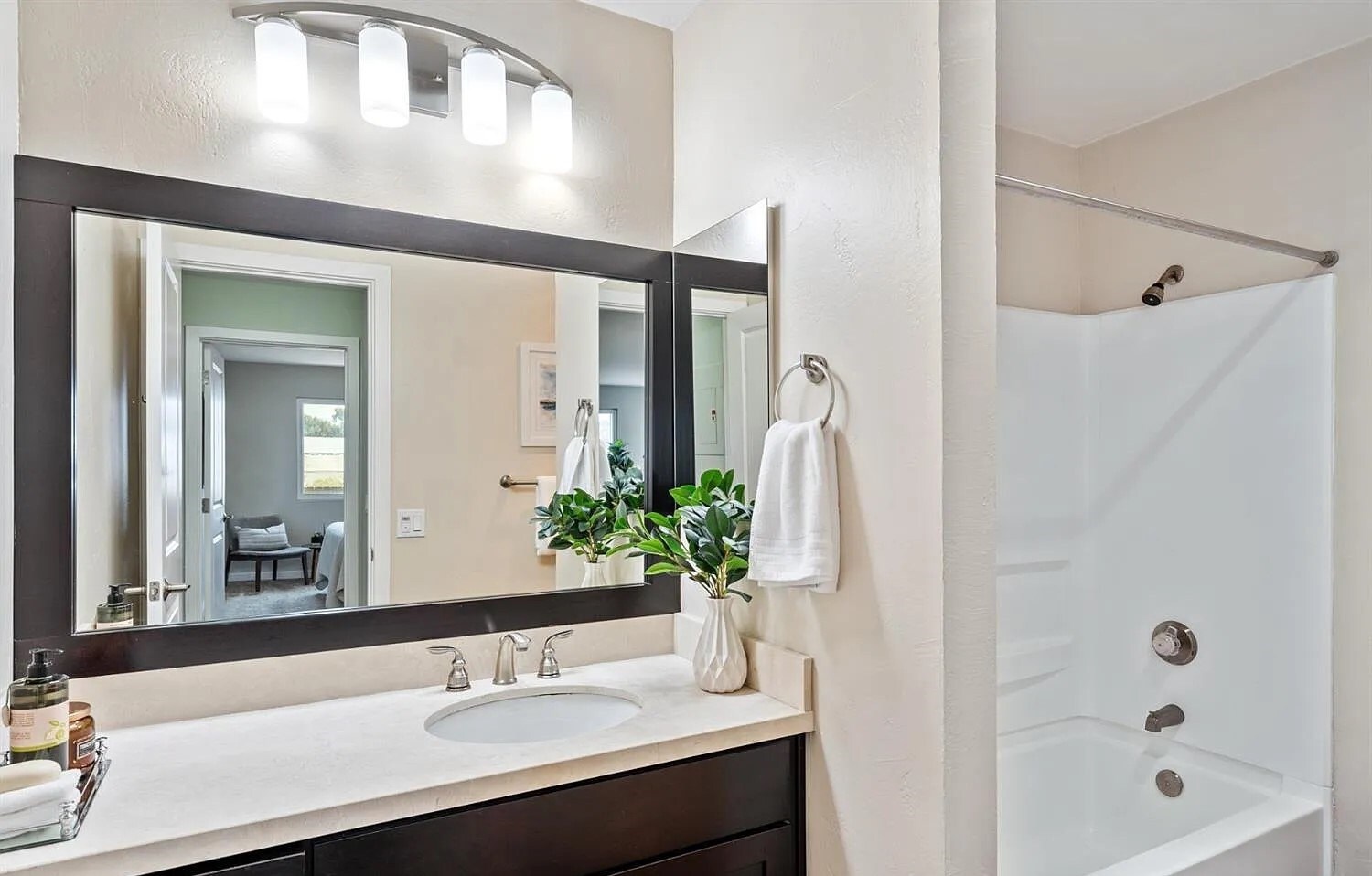 Building Photo - 6400 Christie Ave