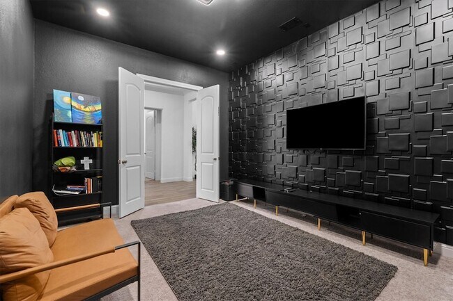 Building Photo - 28096 Woodland Bend Way