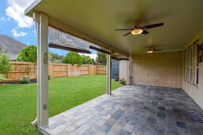 Building Photo - 20907 Avery Cove Ln