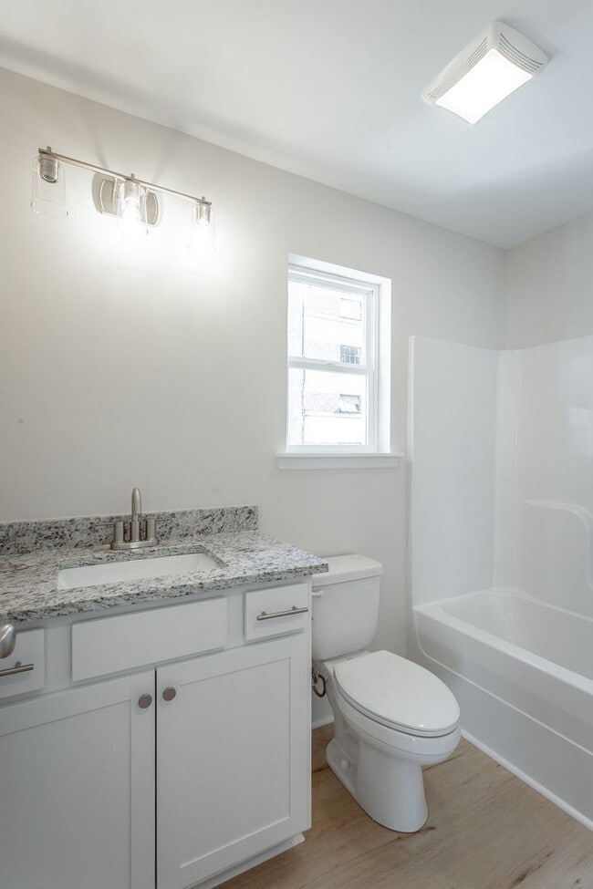 Building Photo - Brand-New 2 Bedroom Home in Chattanooga with Modern Finishes