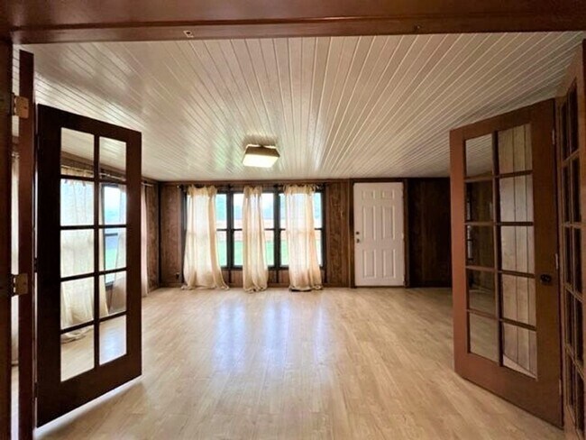 Building Photo - 1112 SW 67th St