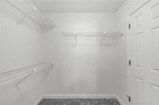 Building Photo - 9800 Foxworth Dr