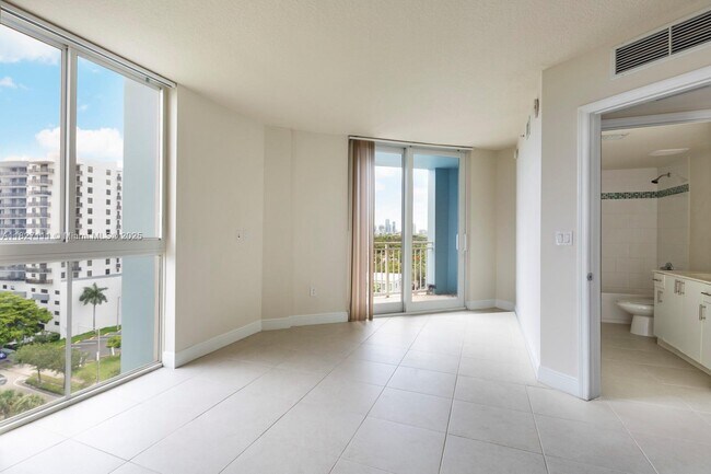 Building Photo - 2350 SW 27th Ave
