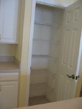 Building Photo - 2271 Grove Dr