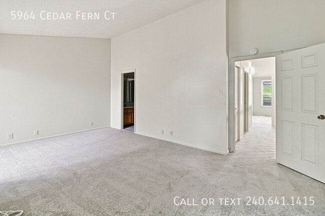 Building Photo - 5964 Cedar Fern Ct