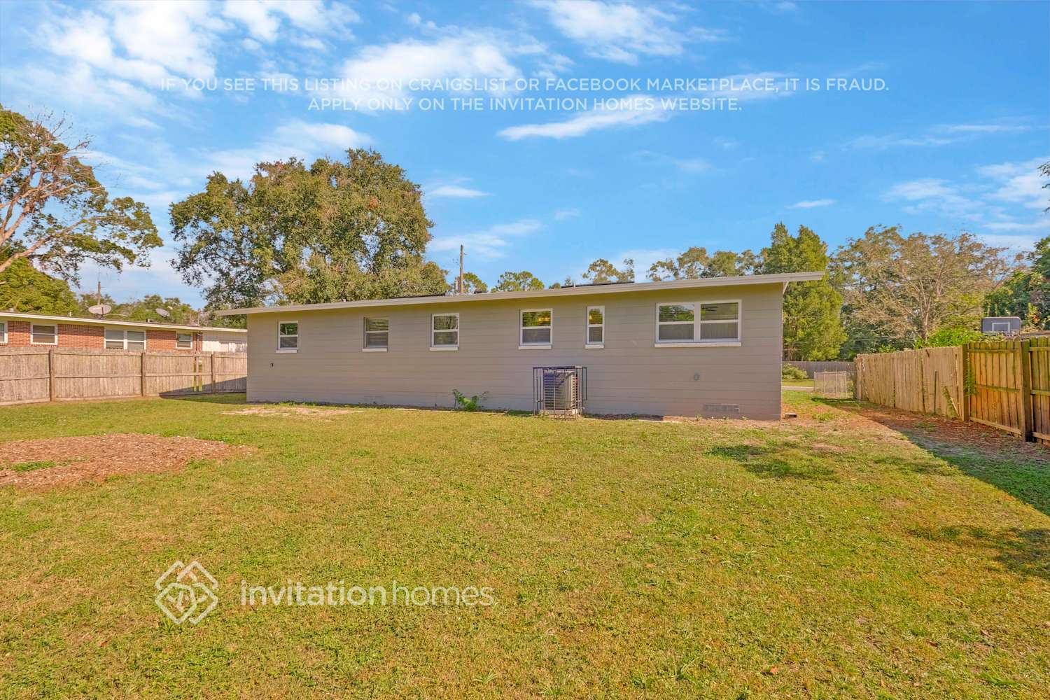 Building Photo - 1144 Skye Dr E