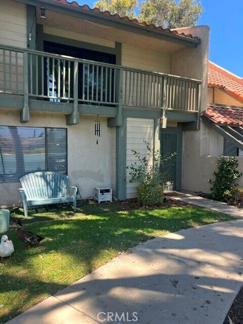 Building Photo - 1464 Camelot Dr