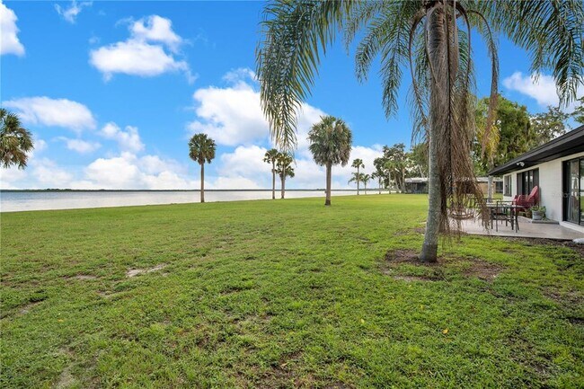 Primary Photo - 90 Crescent Blvd