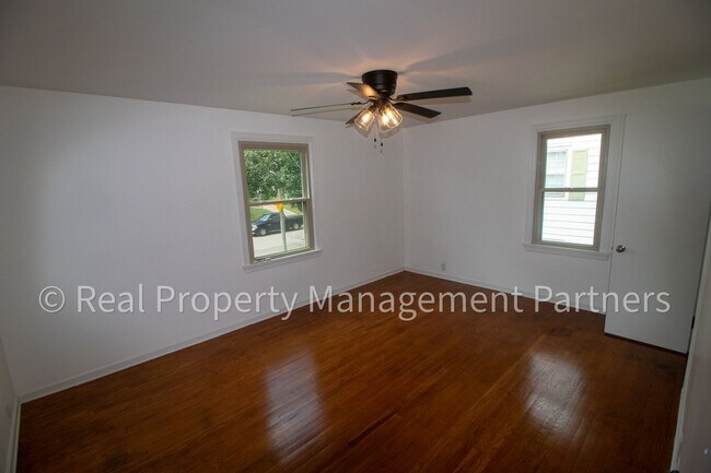 Building Photo - 1350 Giddings Ave SE