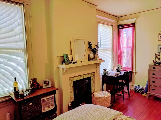 Building Photo - 1612 Floyd Ave