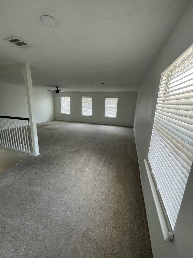 Building Photo - 6715 Gunlock Creek