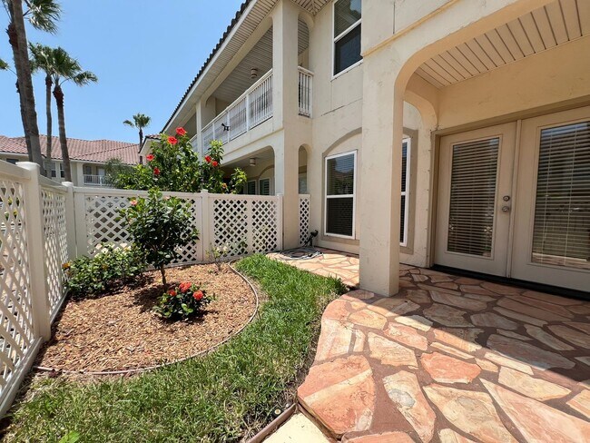 Building Photo - Resort-Style Island Living at Joya Del Mar!
