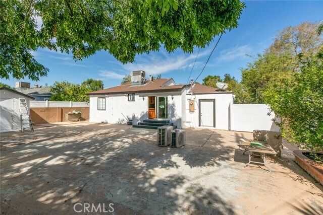 Building Photo - 15024 Marson St