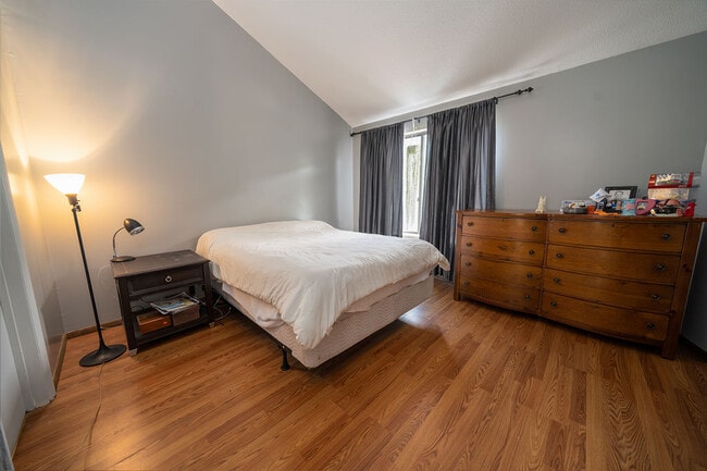 Building Photo - 32 Saginaw Trail