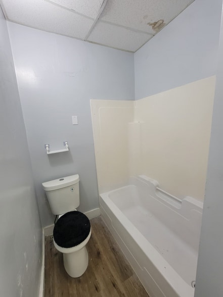 Building Photo - 55 Cotter Ave