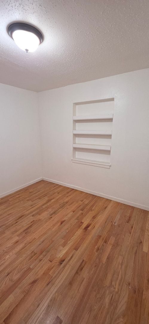 Building Photo - 1306 Mt Olive Ave