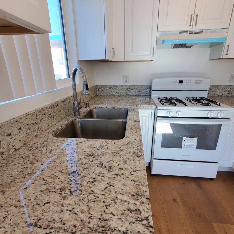 Building Photo - 7119 Mountain View Ave