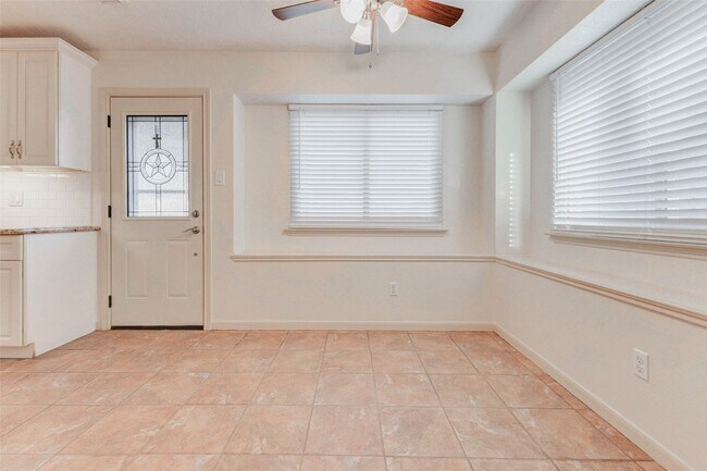 Building Photo - 22618 Dabney Manor Ln