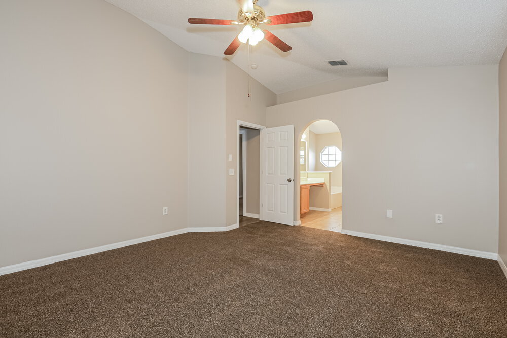 Building Photo - 6216 Gondola Dr