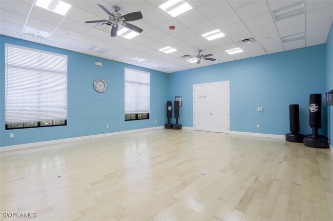 Building Photo - 1126 Medan Ct N